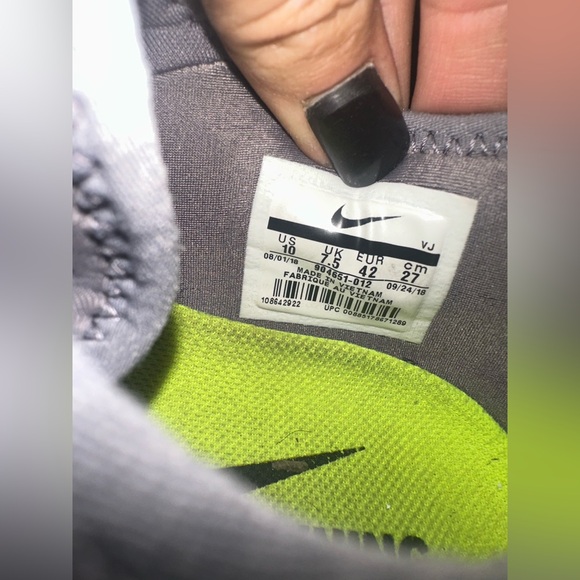 Nike Free TR 7 Shoes.  Dk Gray. Women’s Sz 10 - Picture 8 of 9